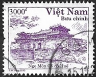Porte Ngo Mon dans l'ancienne capitale de Hue
